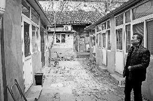 北京田汉故居已成大杂院 图片来源:北京晨报 北京田汉故居已成大杂院 图片来源:北京晨报